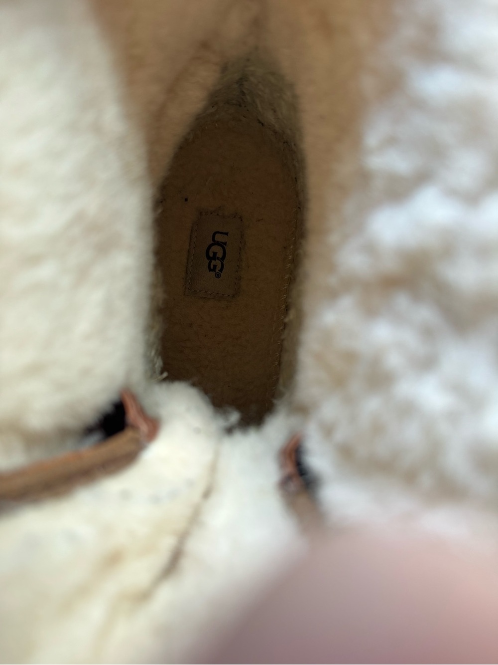 UGG Butte Men’s Waterproof Snow Boots - Picture 5 of 9
